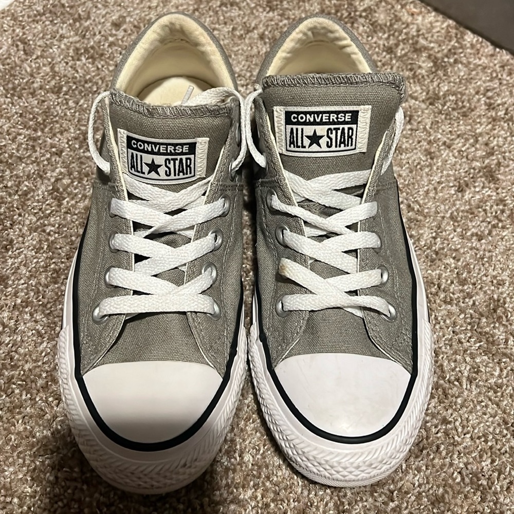 Converses excellent condition!